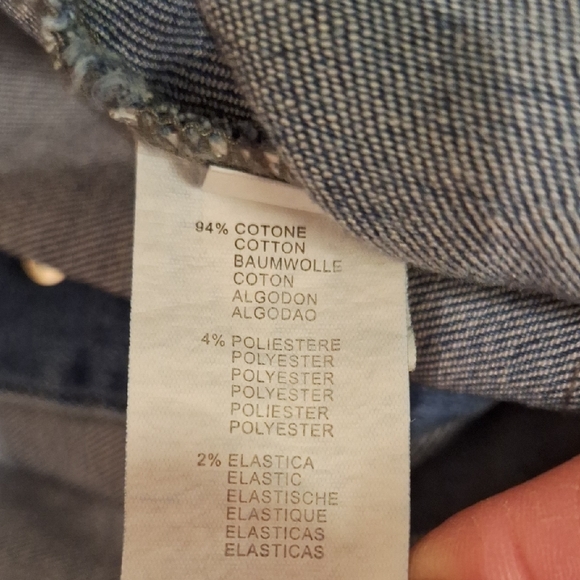 Edgy Denim Jacket with Skull Design On back. NWT Size Small - Picture 10 of 10